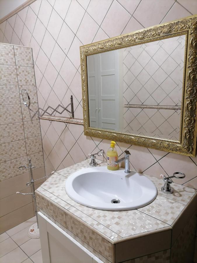 Caraty B&B Napoli Eksteriør bilde